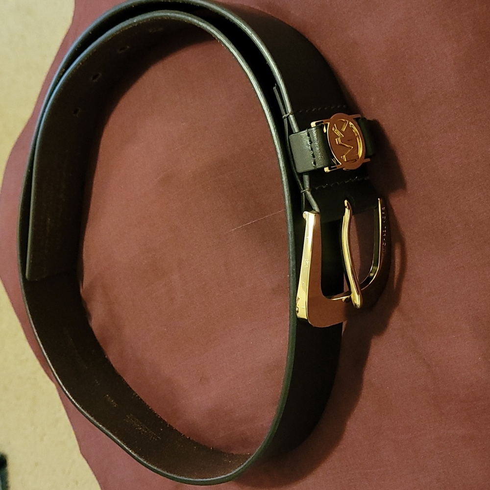 MK women's belt